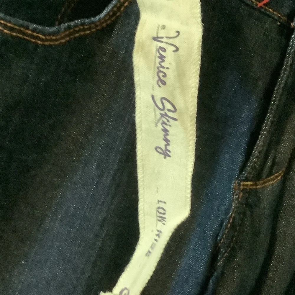 Bullhead Venice skinny Women's‎ Deep Indigo Straight Leg Jeans, 11